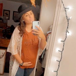 Meet your Posher, Sierra